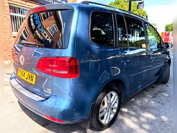 Used Volkswagen Touran 2014 for sale - 79511843: Photo