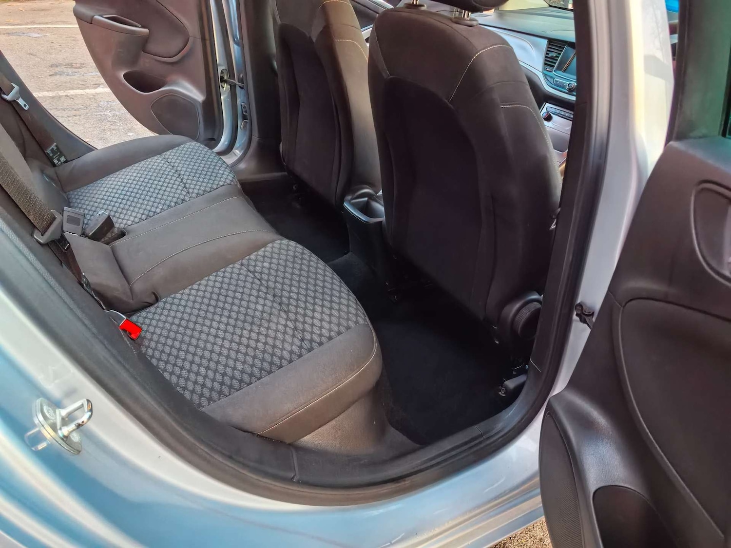 Used Vauxhall Astra 2018 for sale - 76637958: Photo 18