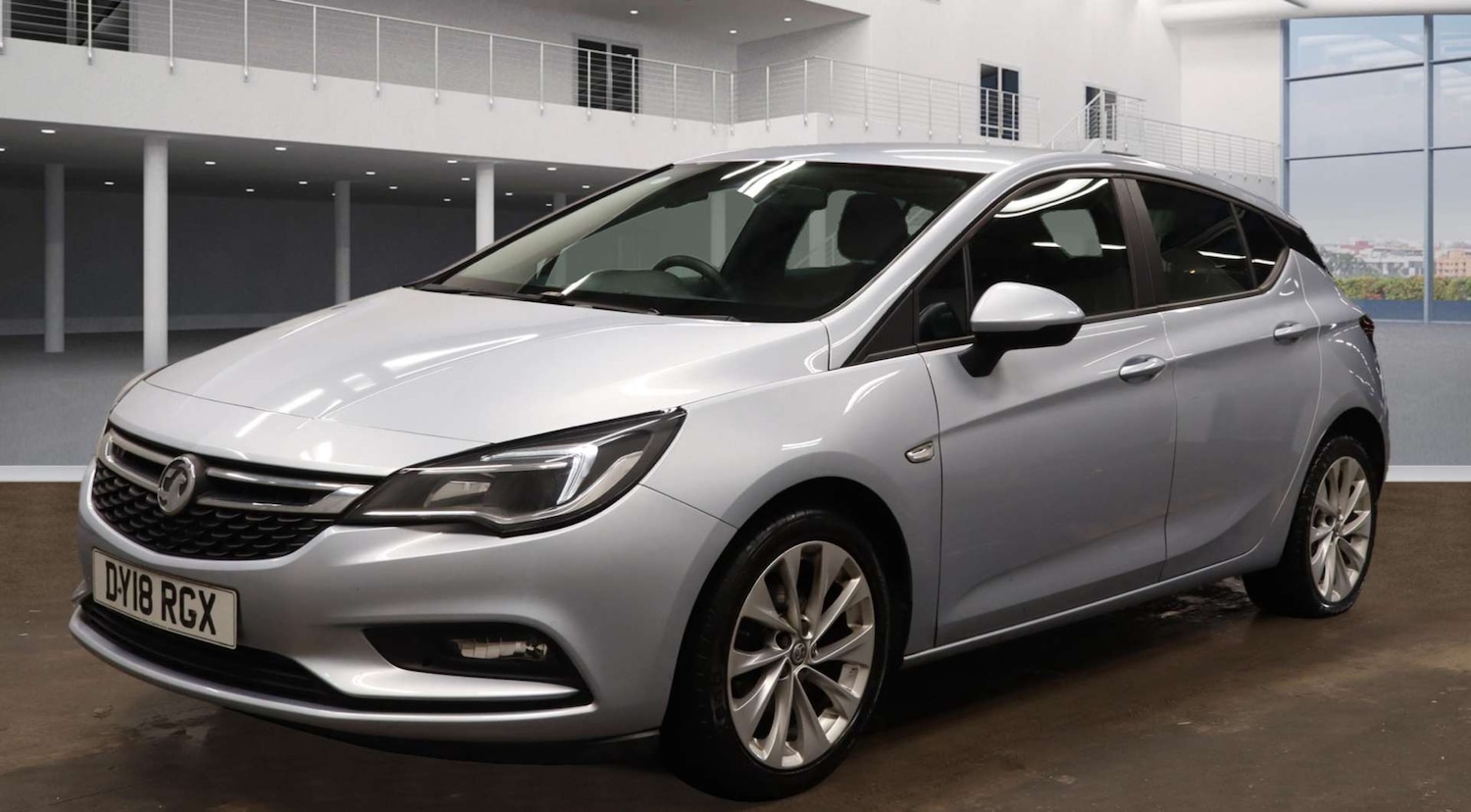 Used Vauxhall Astra 2018 for sale - 76637958: Photo 2