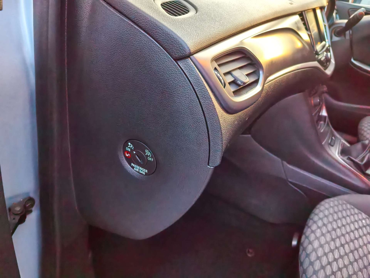 Used Vauxhall Astra 2018 for sale - 76637958: Photo 30