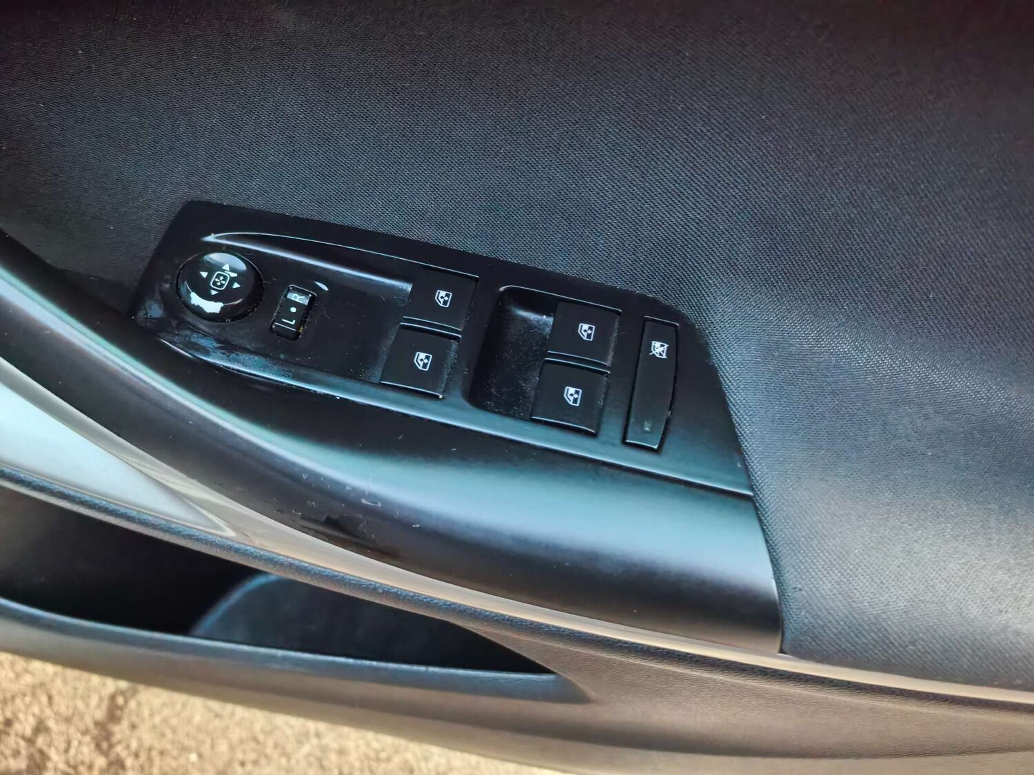 Used Vauxhall Astra 2018 for sale - 76637958: Photo 60