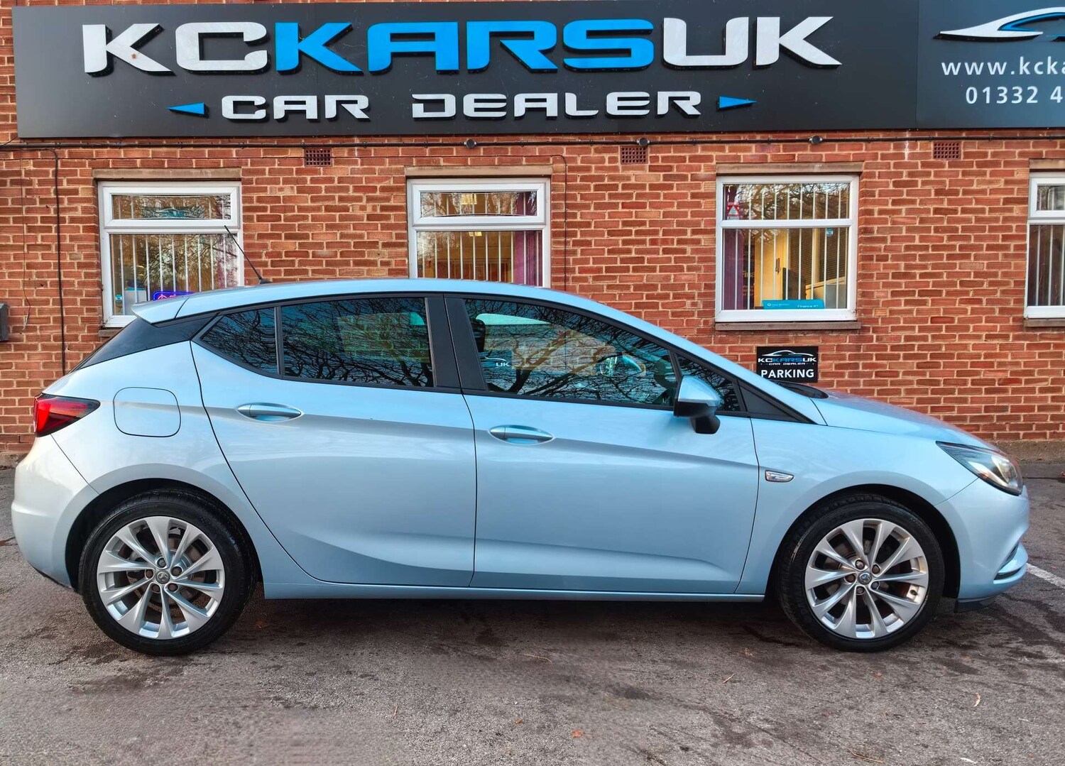 Used Vauxhall Astra 2018 for sale - 76637958: Photo 89