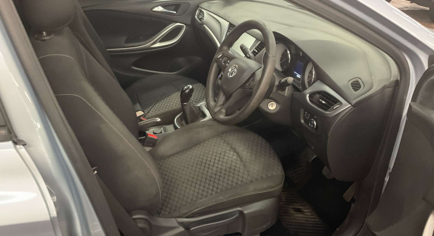 Used Vauxhall Astra 2018 for sale - 76637958: Photo 9