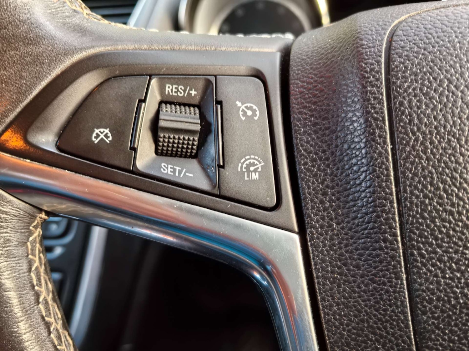 Used Vauxhall Mokka 2015 for sale - 76314085: Photo 27