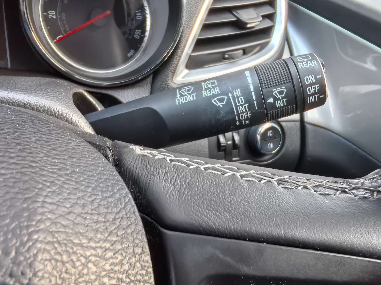 Used Vauxhall Mokka 2015 for sale - 76314085: Photo 73