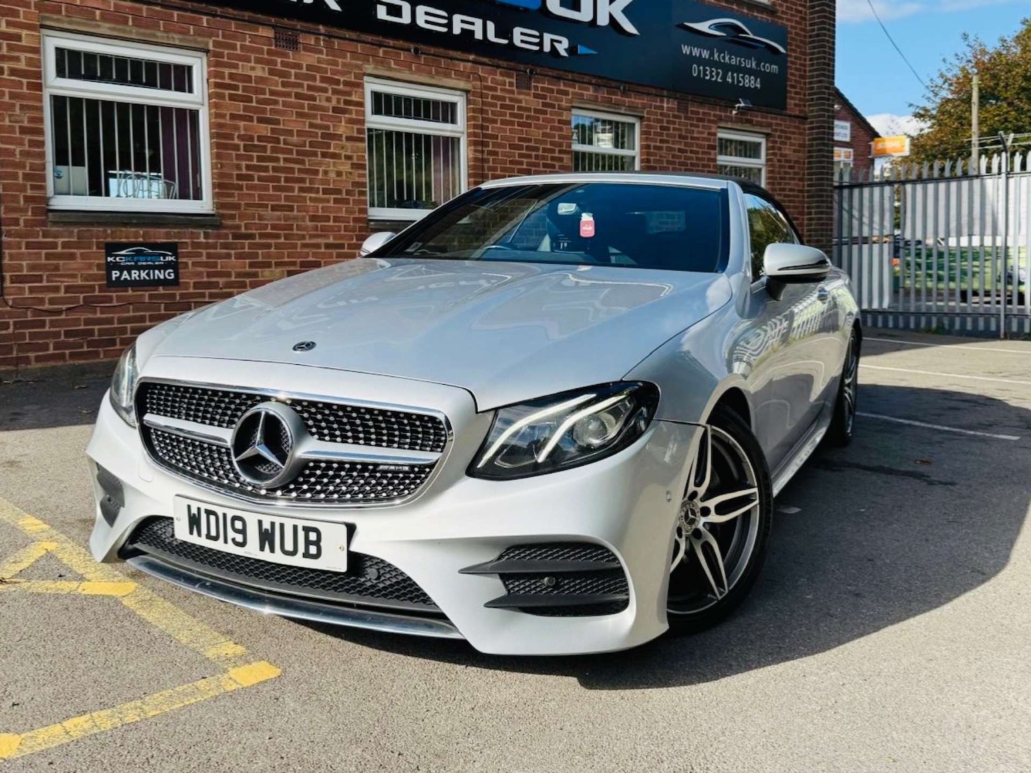 Used Mercedes-Benz E Class 2019 for sale - 76601356: Photo 2