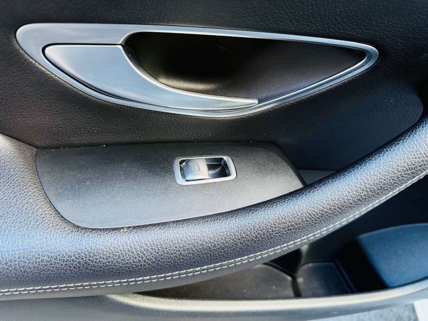 Used Mercedes-Benz E Class 2019 for sale - 76601356: Photo 83