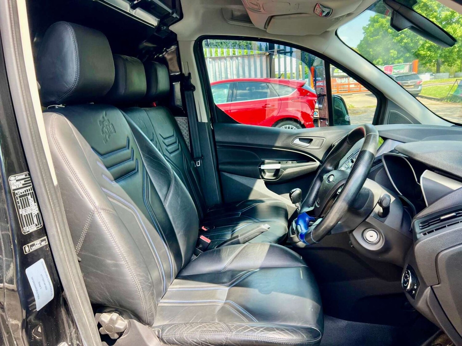 Used Ford Transit Connect 2018 for sale - 76600873: Photo 68