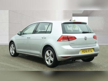 Used Volkswagen Golf 2016 for sale - 78819658: Photo