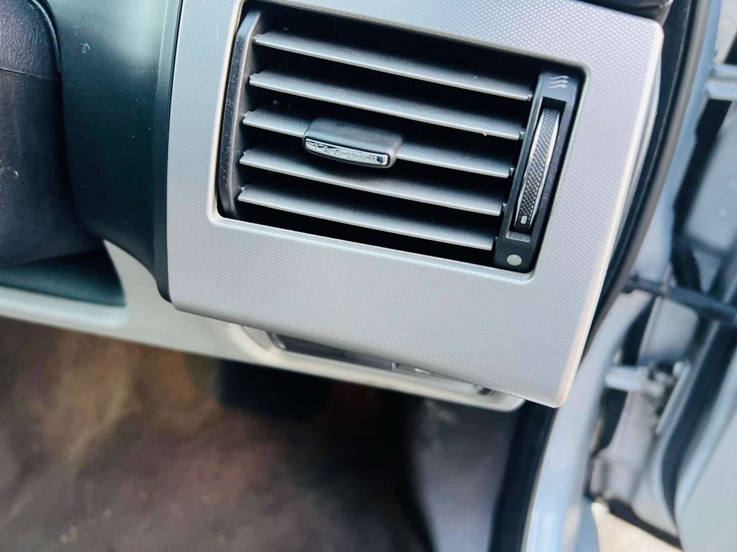 Used Jaguar XF 2008 for sale - 76600691: Photo 38