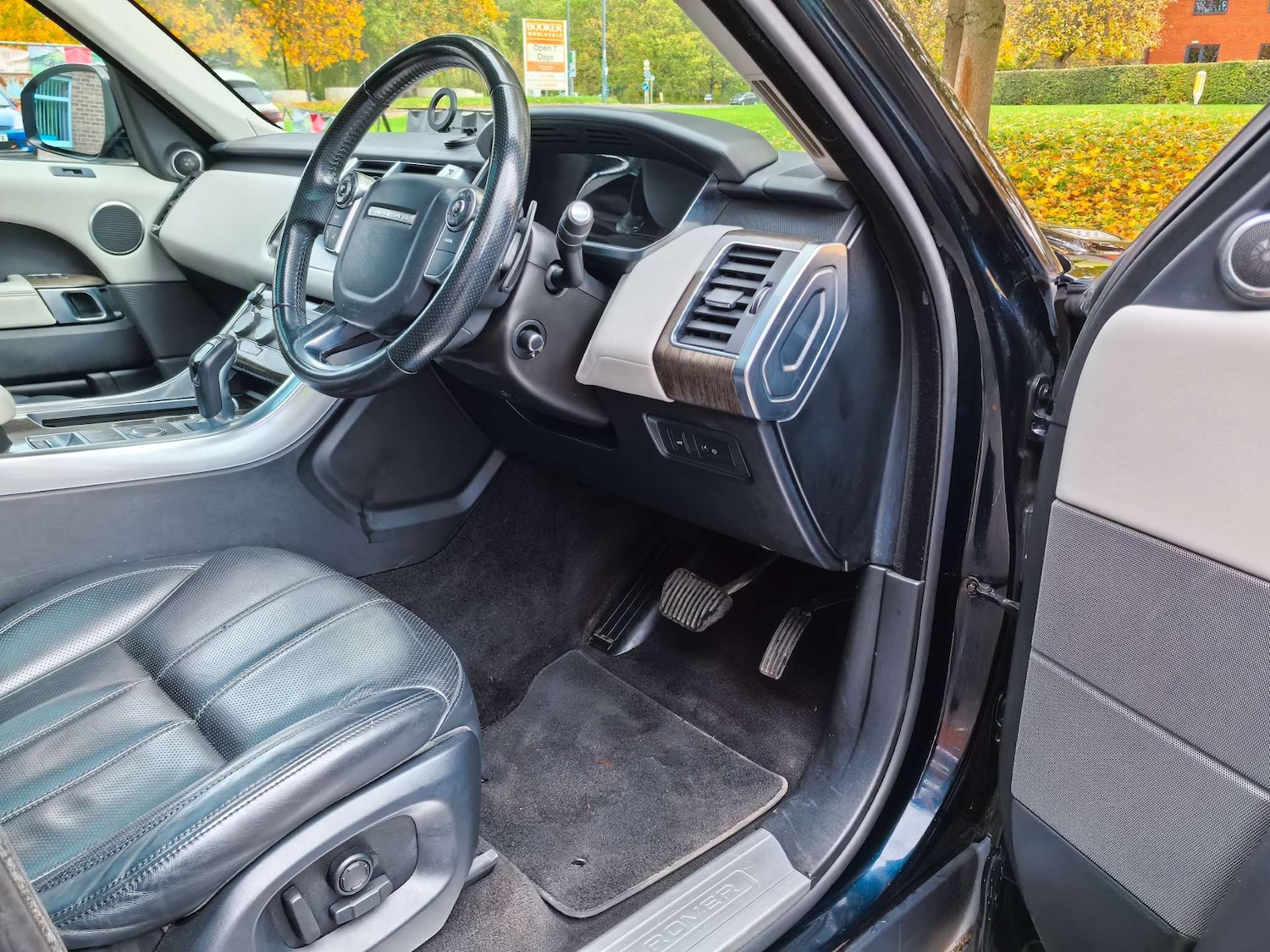 Used Land Rover Range Rover Sport 2015 for sale - 76602215: Photo 31