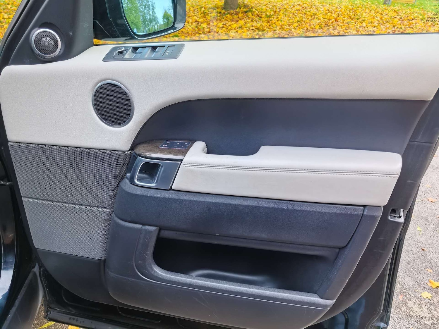 Used Land Rover Range Rover Sport 2015 for sale - 76602215: Photo 78