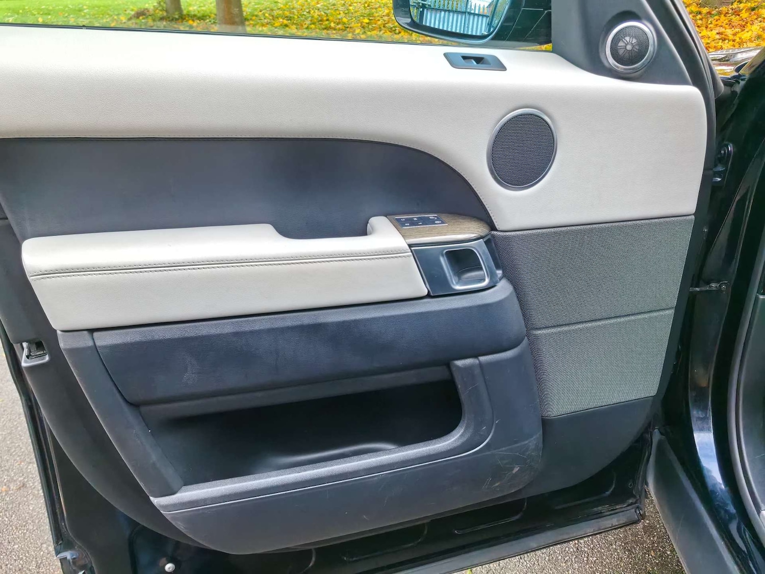 Used Land Rover Range Rover Sport 2015 for sale - 76602215: Photo 91