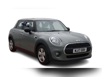 Used MINI Hatch 2017 for sale - 76949870: Photo