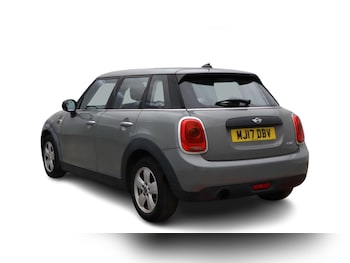 Used MINI Hatch 2017 for sale - 76949870: Photo