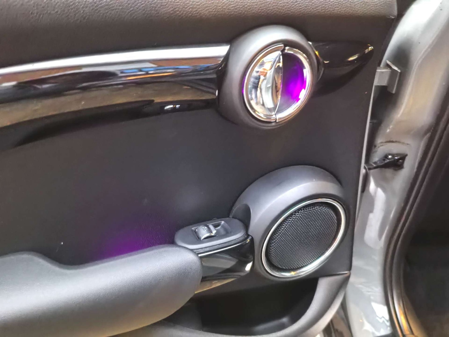 Used MINI Hatch 2017 for sale - 76949870: Photo 48