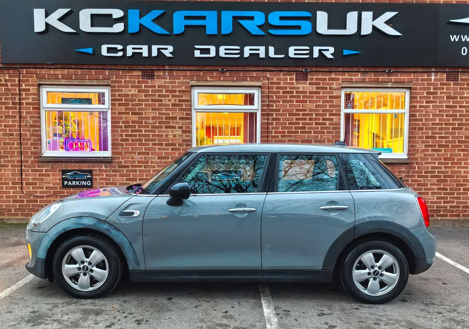 Used MINI Hatch 2017 for sale - 76949870: Photo 69