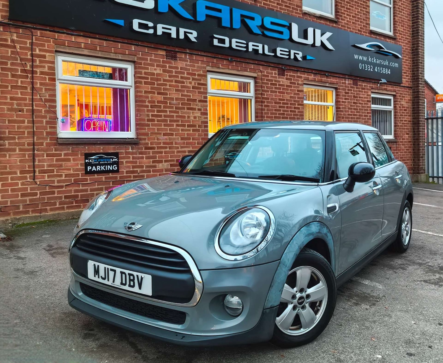 Used MINI Hatch 2017 for sale - 76949870: Photo 70