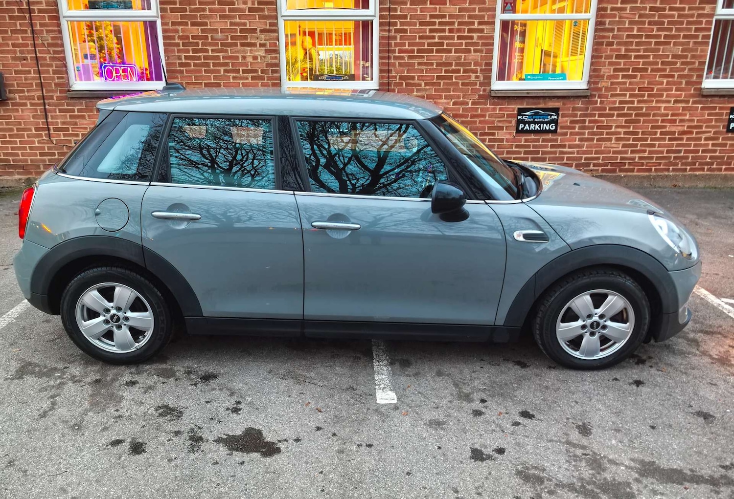 Used MINI Hatch 2017 for sale - 76949870: Photo 76