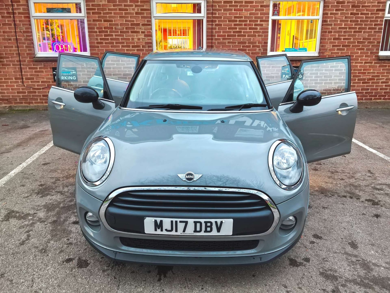 Used MINI Hatch 2017 for sale - 76949870: Photo 93
