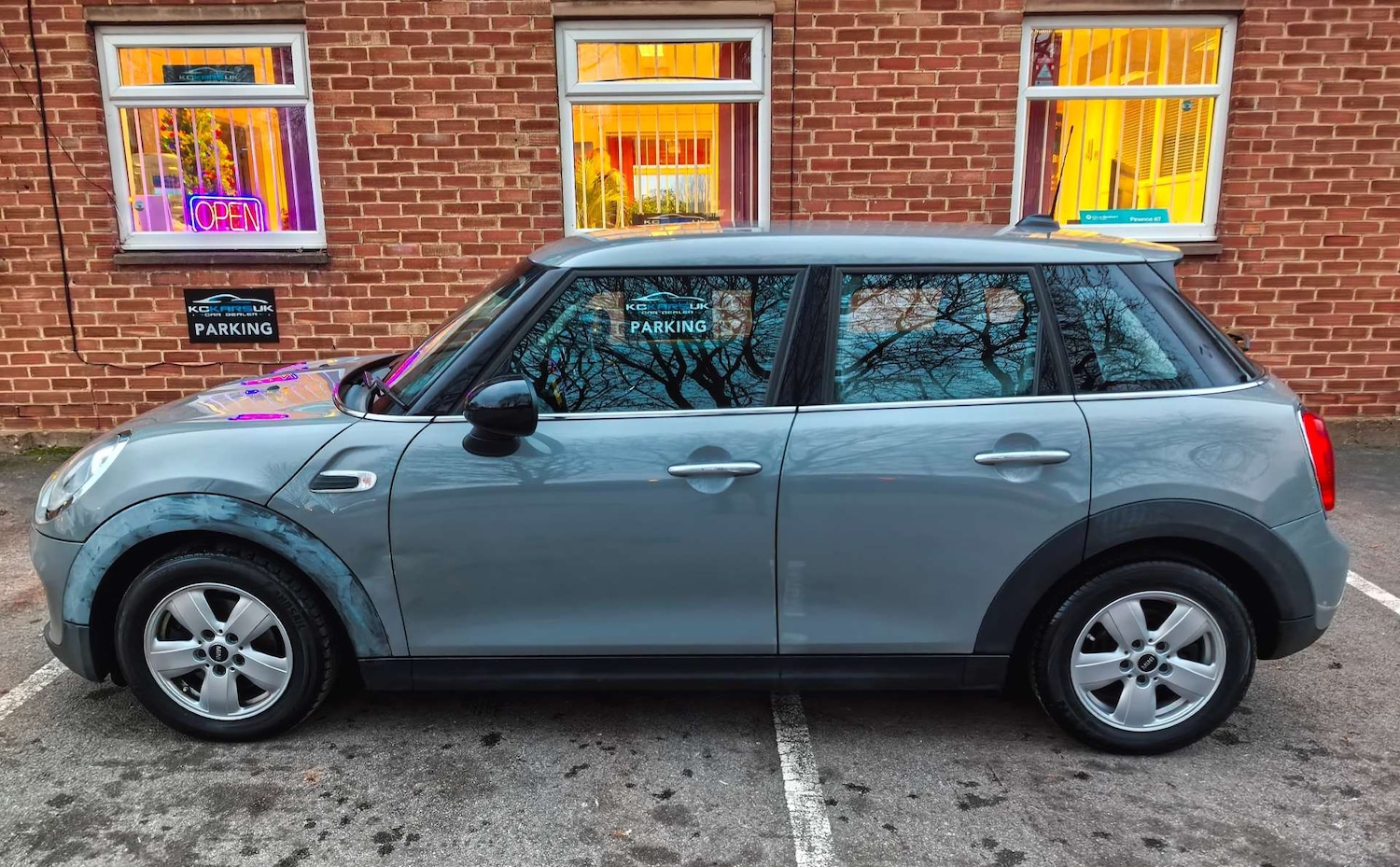 Used MINI Hatch 2017 for sale - 76949870: Photo 94