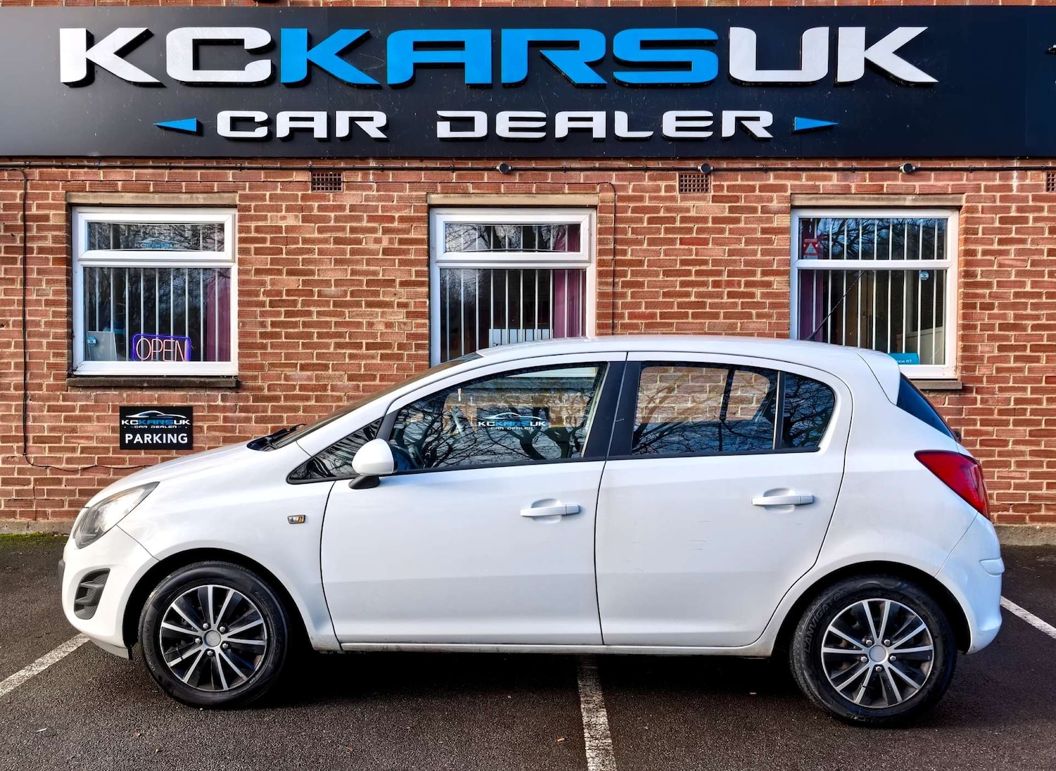 Used Vauxhall Corsa 2014 for sale - 77241507: Photo 5