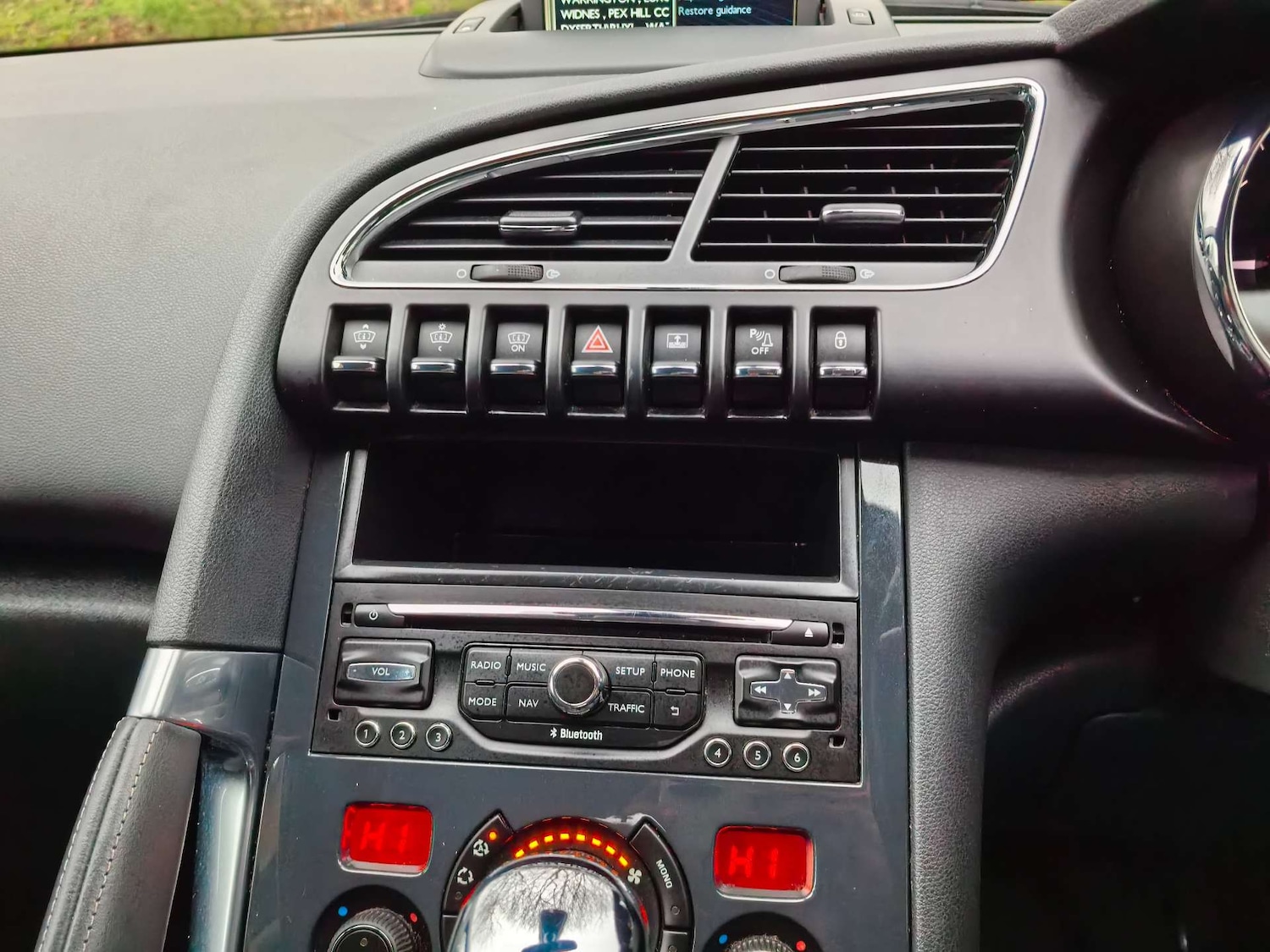 Used Peugeot 3008 2015 for sale - 76837446: Photo 32