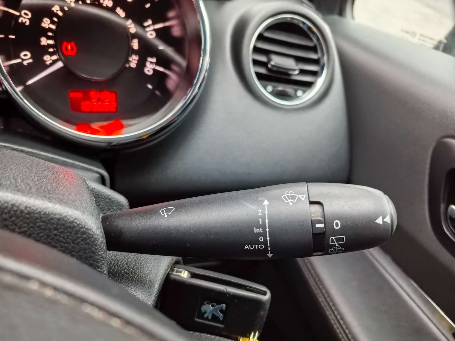 Used Peugeot 3008 2015 for sale - 76837446: Photo 66