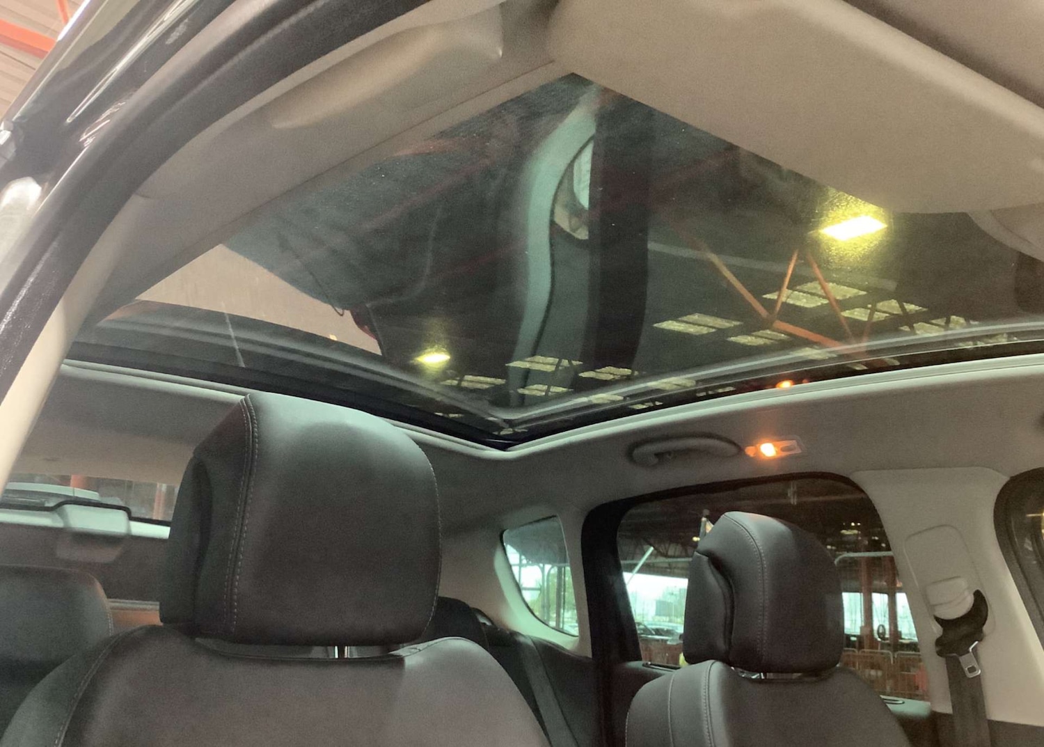 Used Peugeot 3008 2015 for sale - 76837446: Photo 9