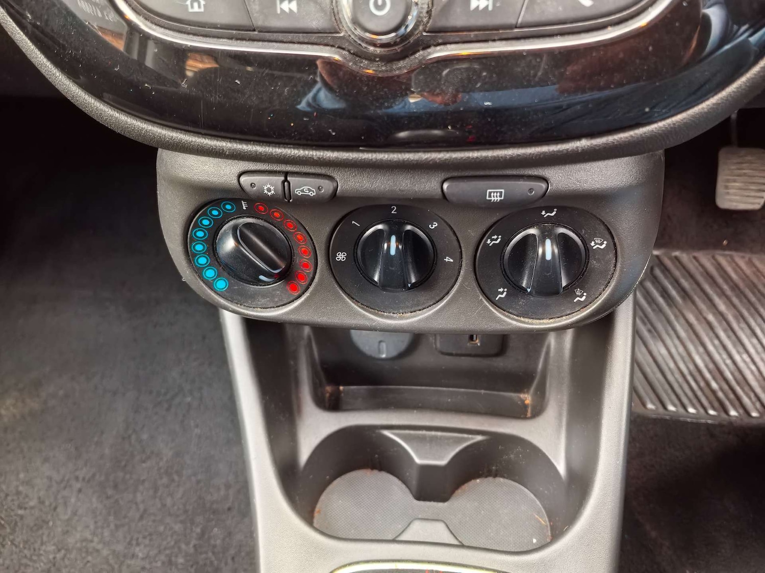 Used Vauxhall Corsa 2017 for sale - 76601365: Photo 19