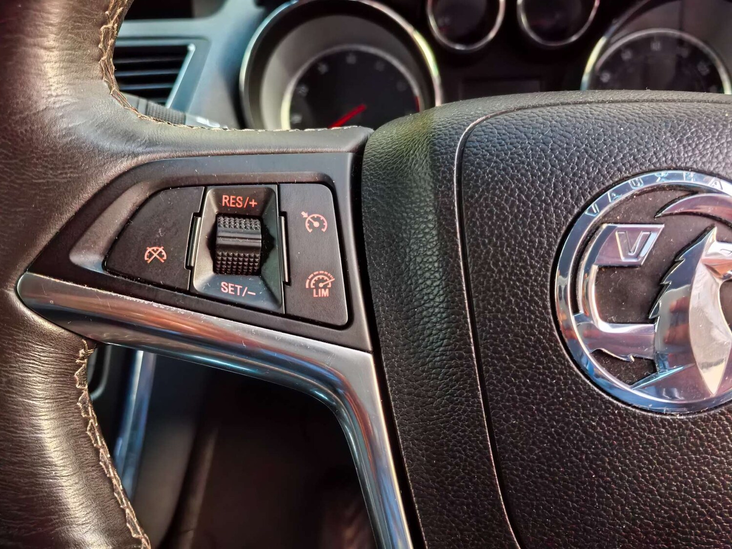 Used Vauxhall Mokka 2015 for sale - 76350458: Photo 28