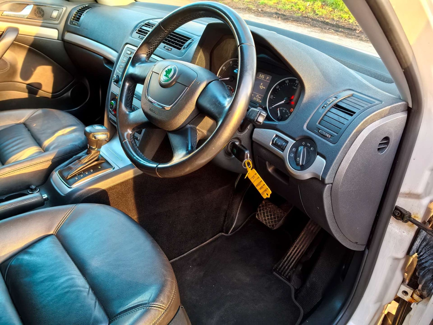 Used Skoda Octavia 2010 for sale - 76837444: Photo 24