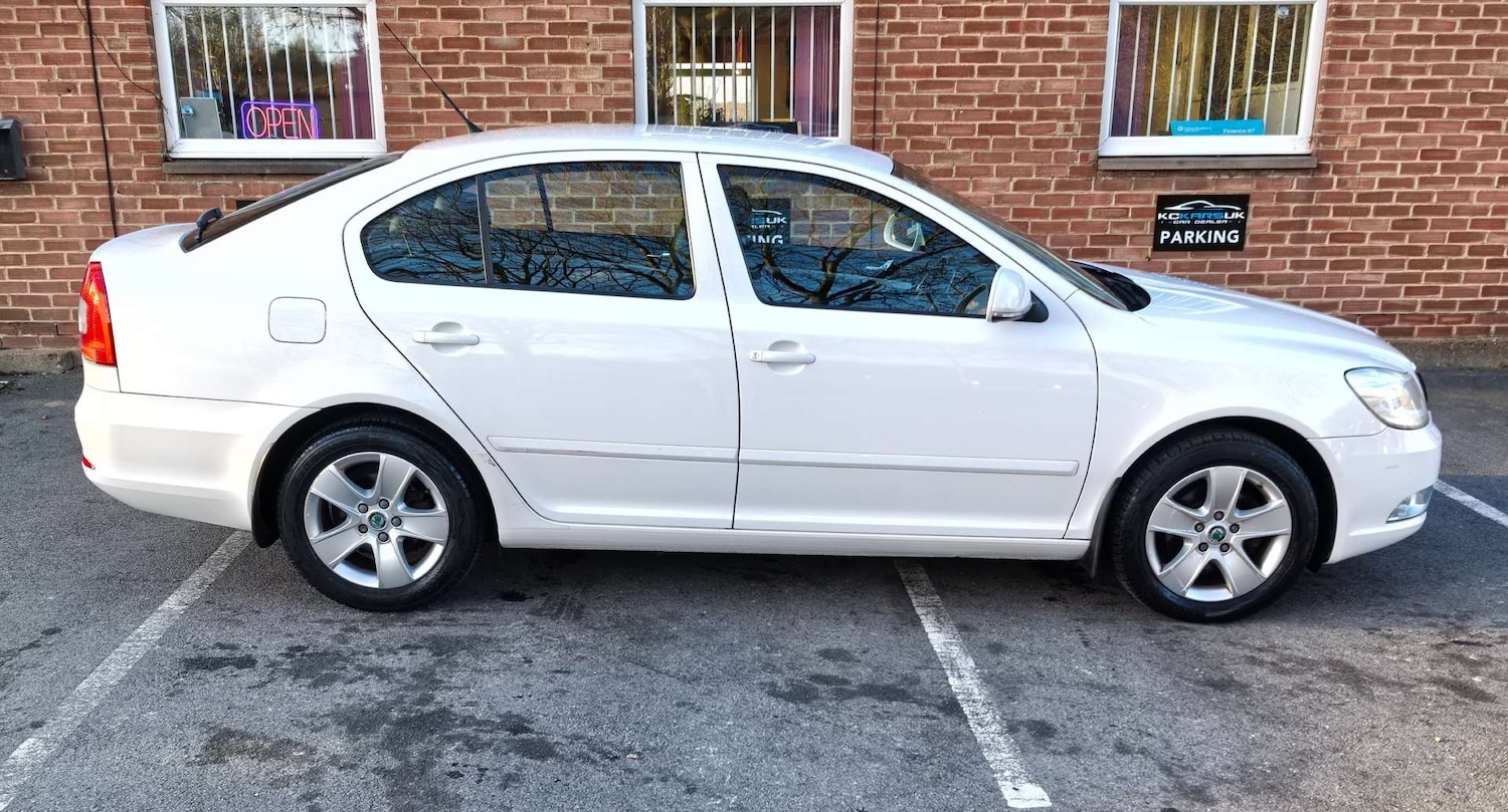 Used Skoda Octavia 2010 for sale - 76837444: Photo 74