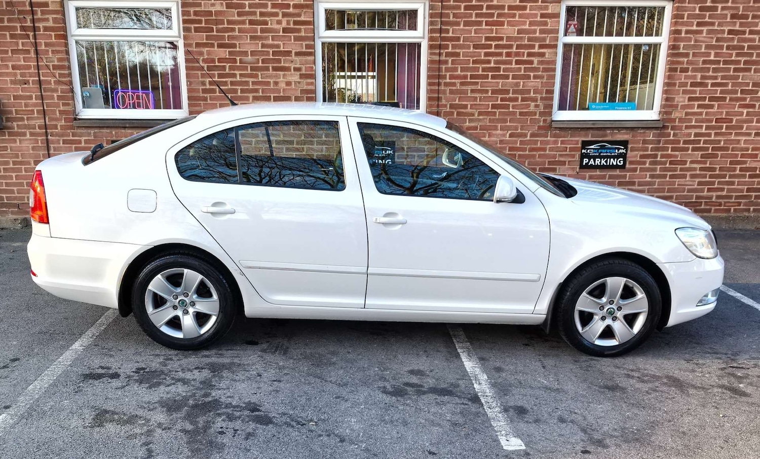Used Skoda Octavia 2010 for sale - 76837444: Photo 83