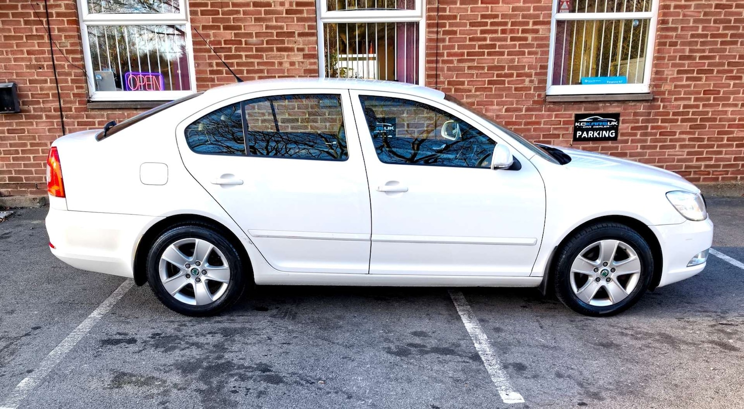Used Skoda Octavia 2010 for sale - 76837444: Photo 84