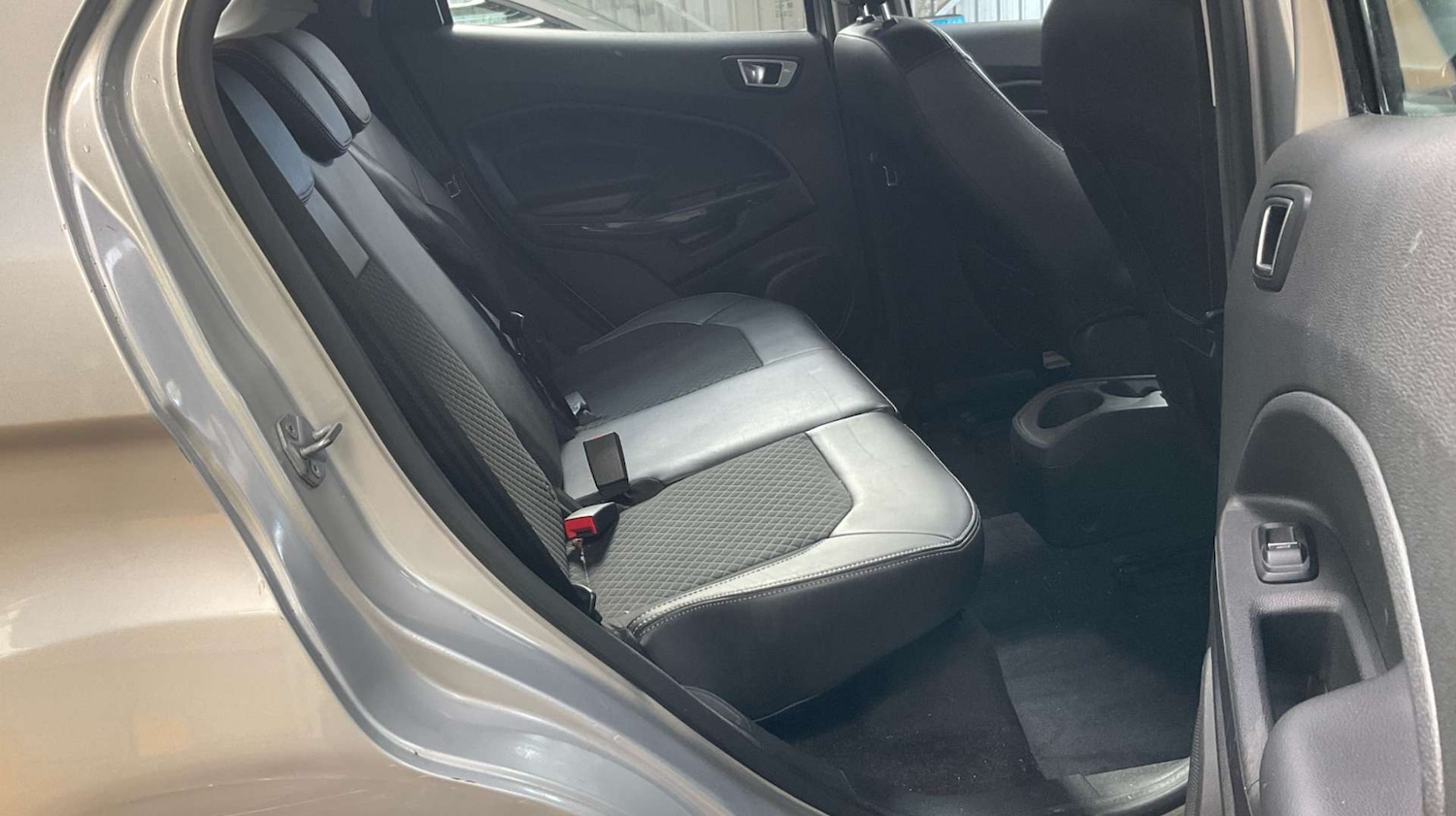 Used Ford Ecosport 2017 for sale - 76073752: Photo 8