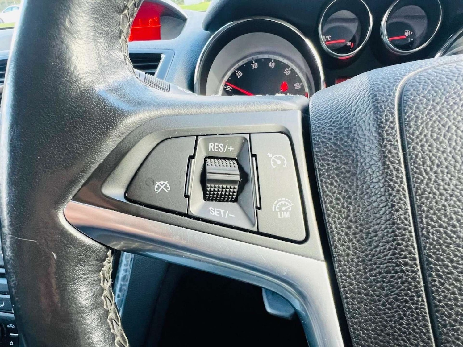 Used Vauxhall Mokka 2015 for sale - 76601402: Photo 11