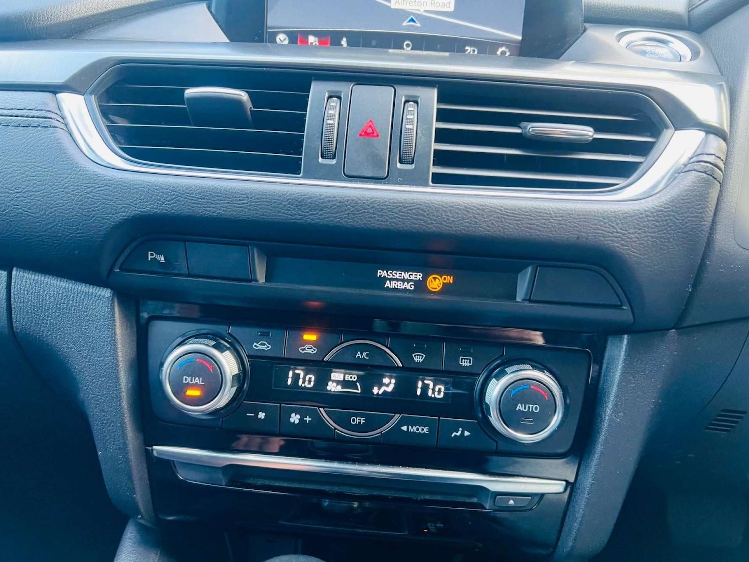 Used Mazda Mazda6 2015 for sale - 76363522: Photo 13