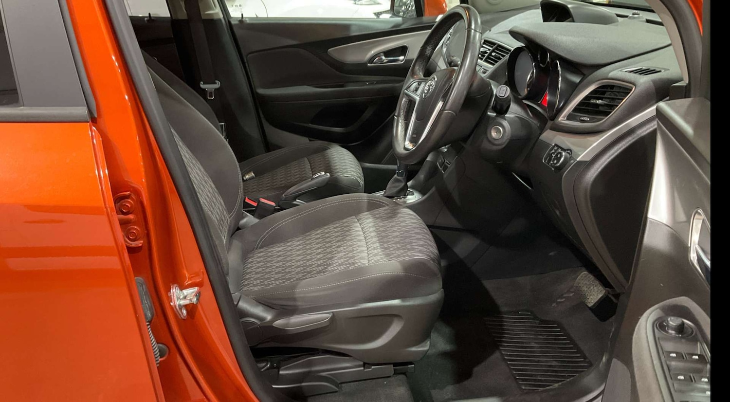 Used Vauxhall Mokka 2015 for sale - 76330095: Photo 7