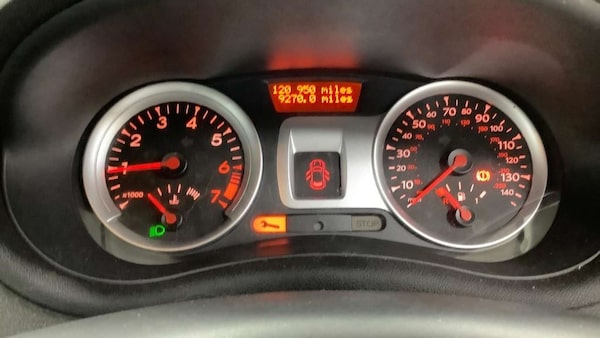 Used Renault Clio 2012 for sale - 74911593: Photo 9