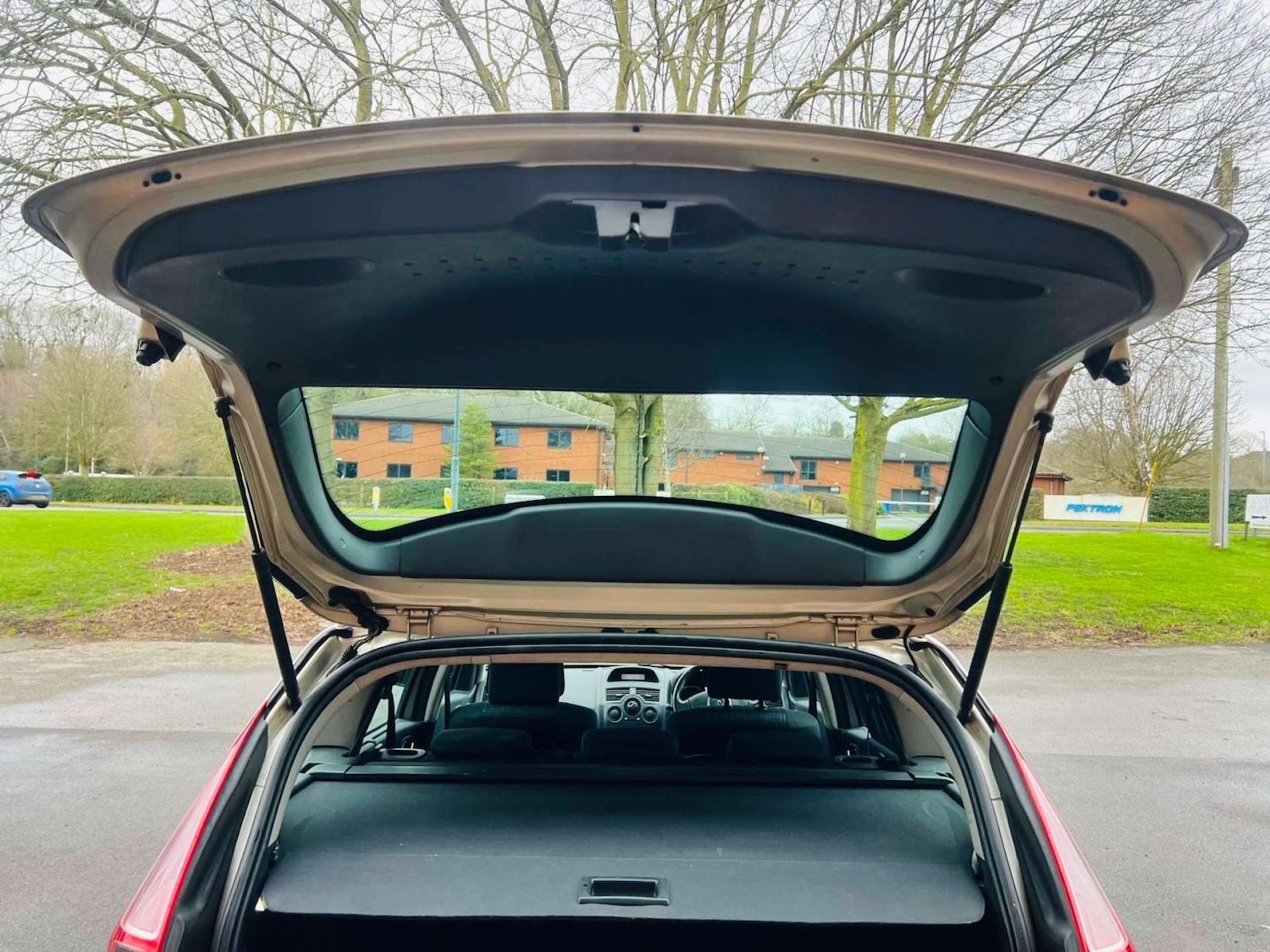 Used Renault Megane 2008 for sale - 76601474: Photo 16