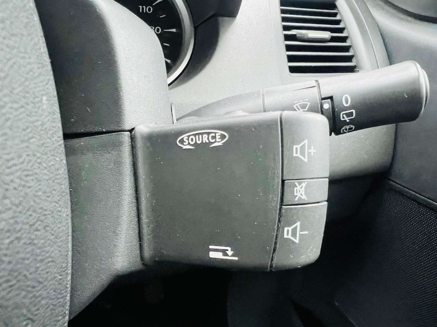 Used Renault Megane 2008 for sale - 76601474: Photo 42