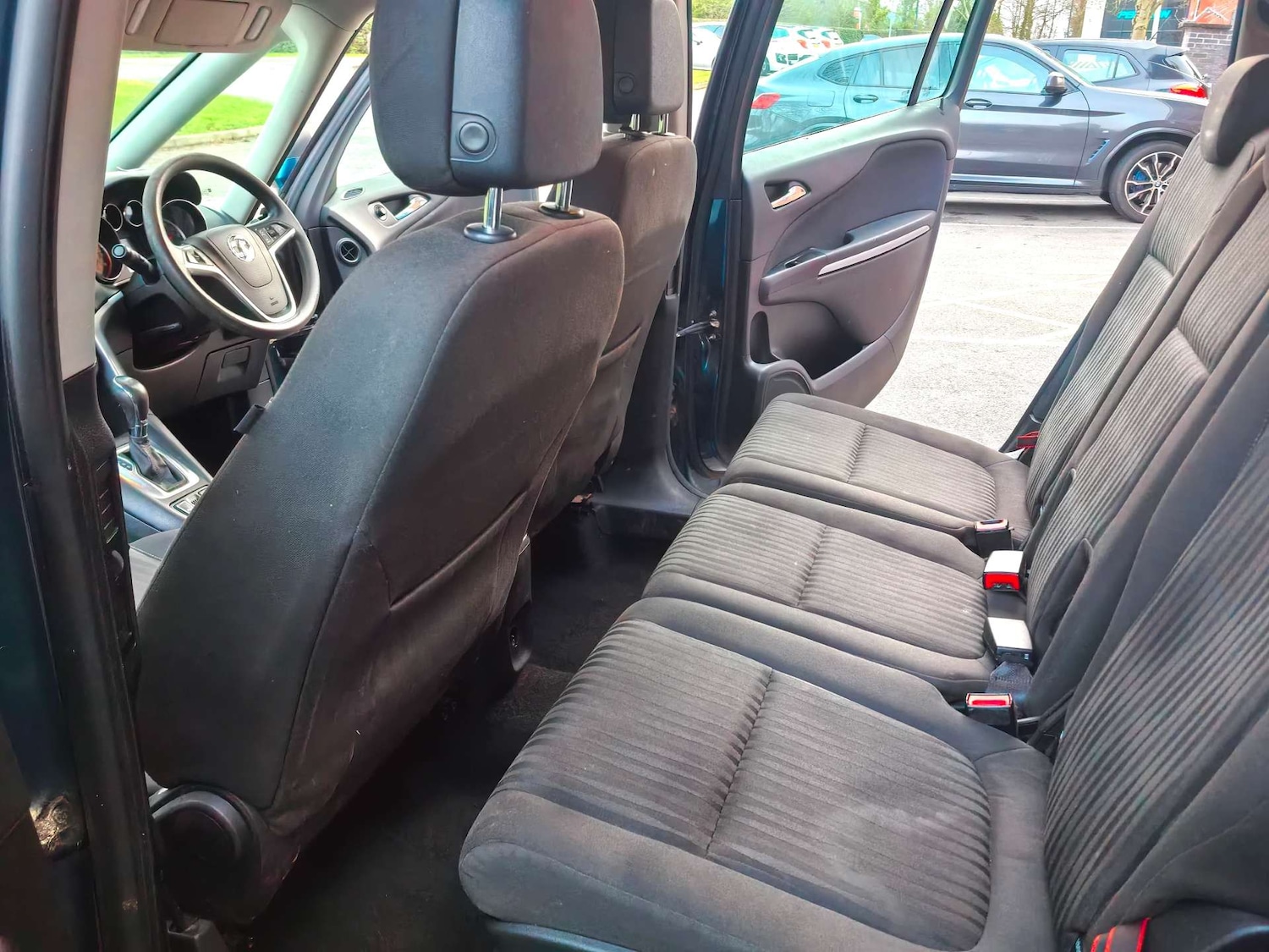 Used Vauxhall Zafira Tourer 2013 for sale - 77393363: Photo 15