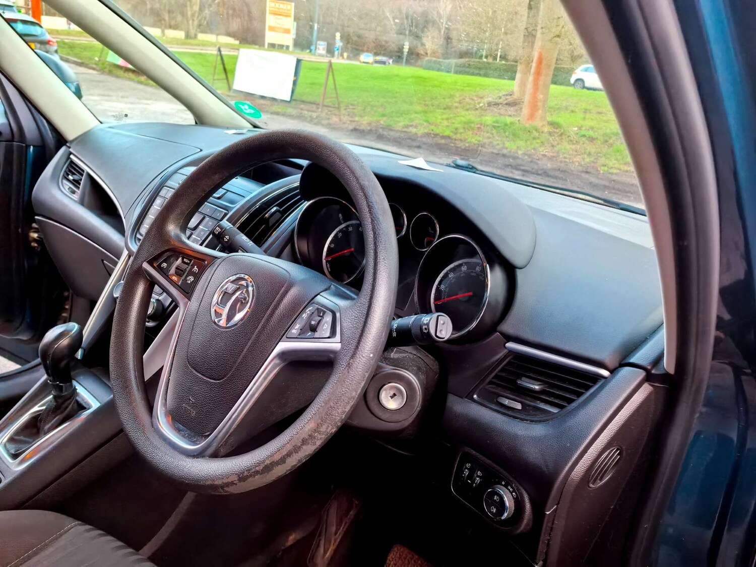 Used Vauxhall Zafira Tourer 2013 for sale - 77393363: Photo 38