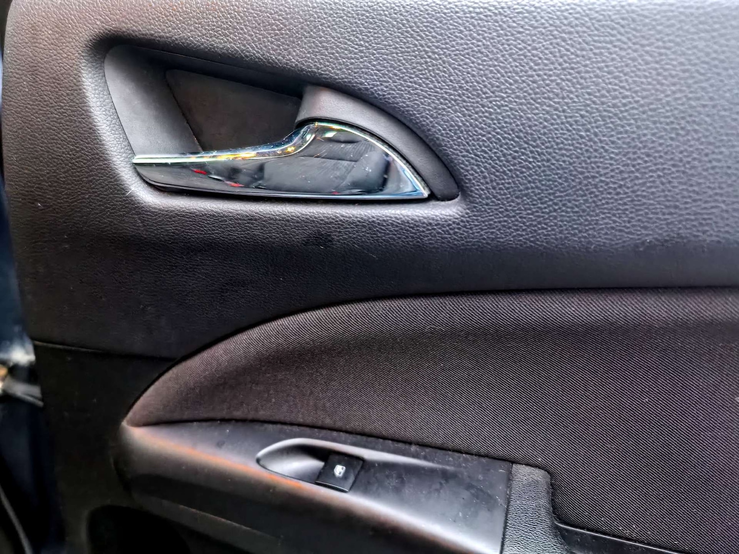 Used Vauxhall Zafira Tourer 2013 for sale - 77393363: Photo 64