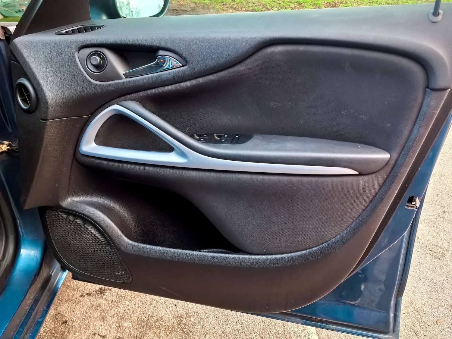 Used Vauxhall Zafira Tourer 2013 for sale - 77393363: Photo 67