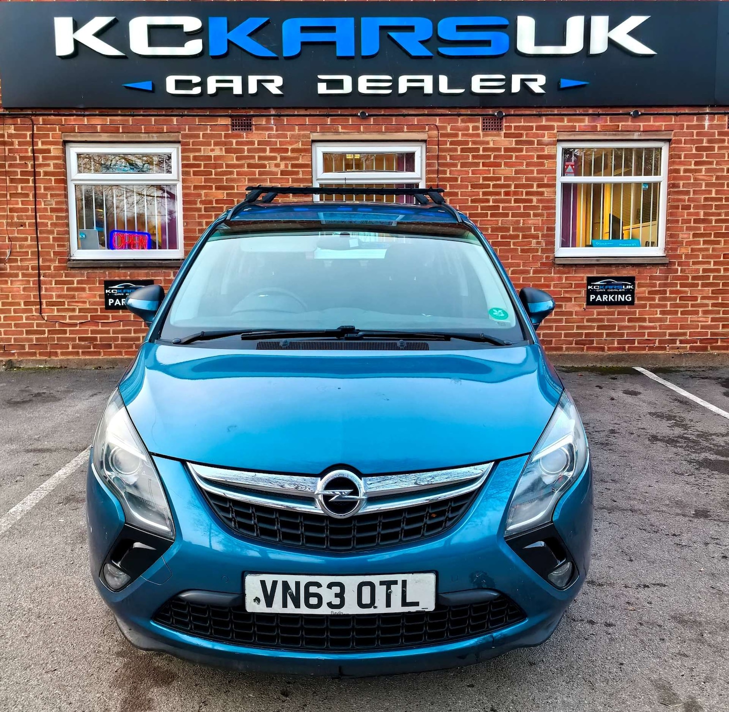 Used Vauxhall Zafira Tourer 2013 for sale - 77393363: Photo 7