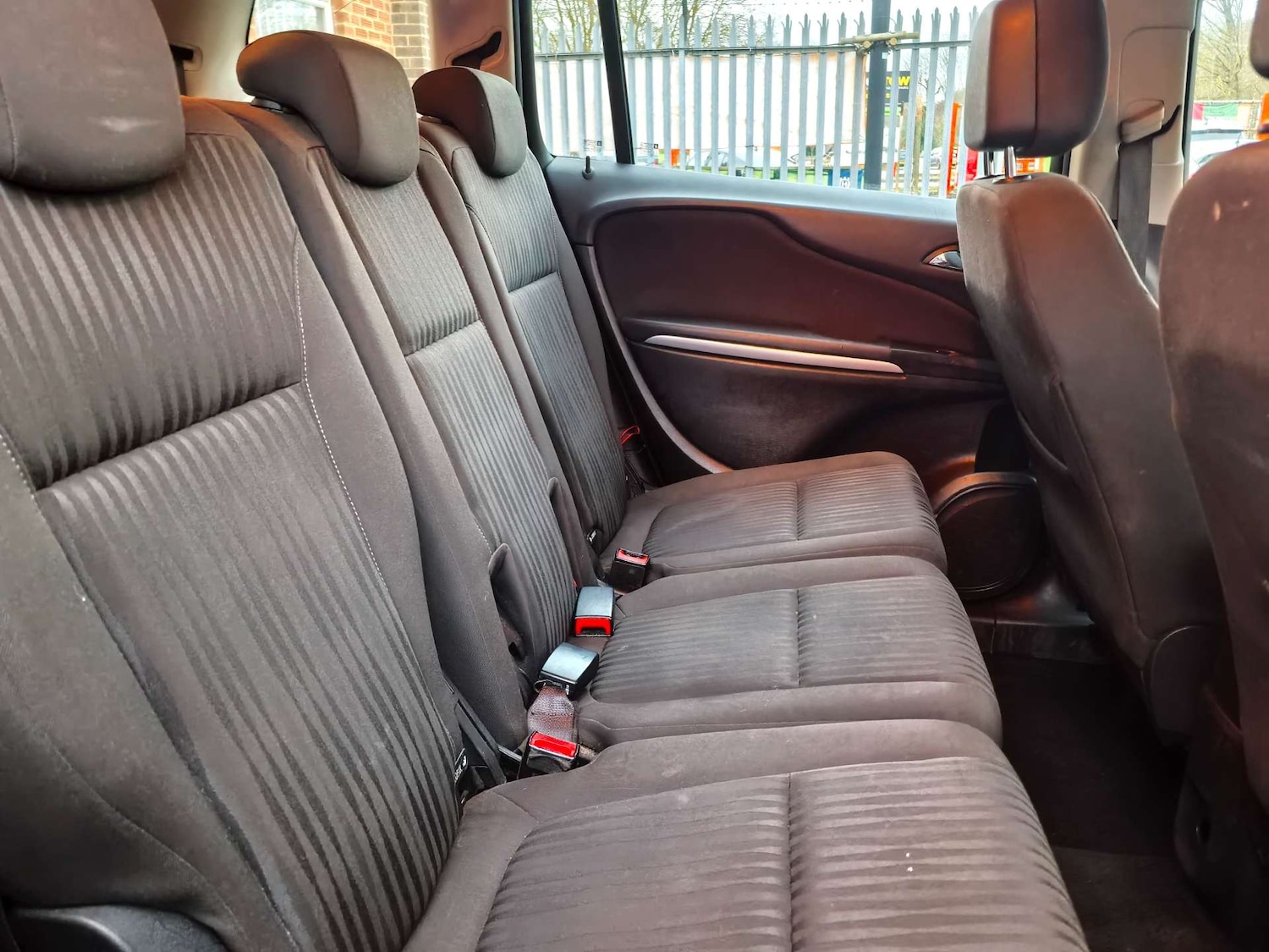 Used Vauxhall Zafira Tourer 2013 for sale - 77393363: Photo 79