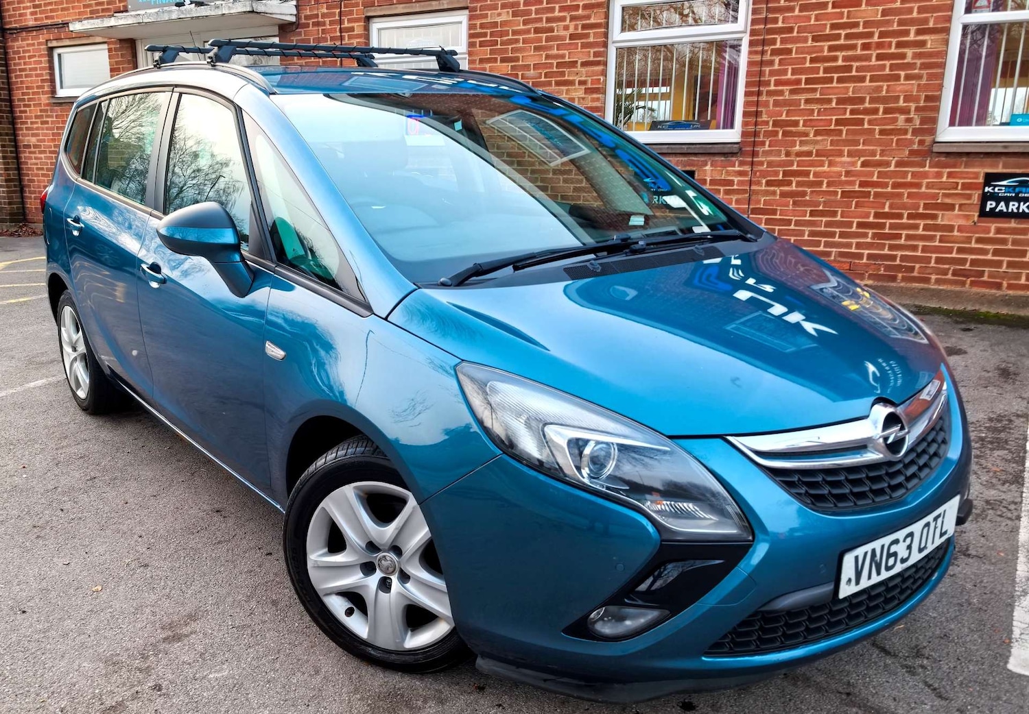 Used Vauxhall Zafira Tourer 2013 for sale - 77393363: Photo 82