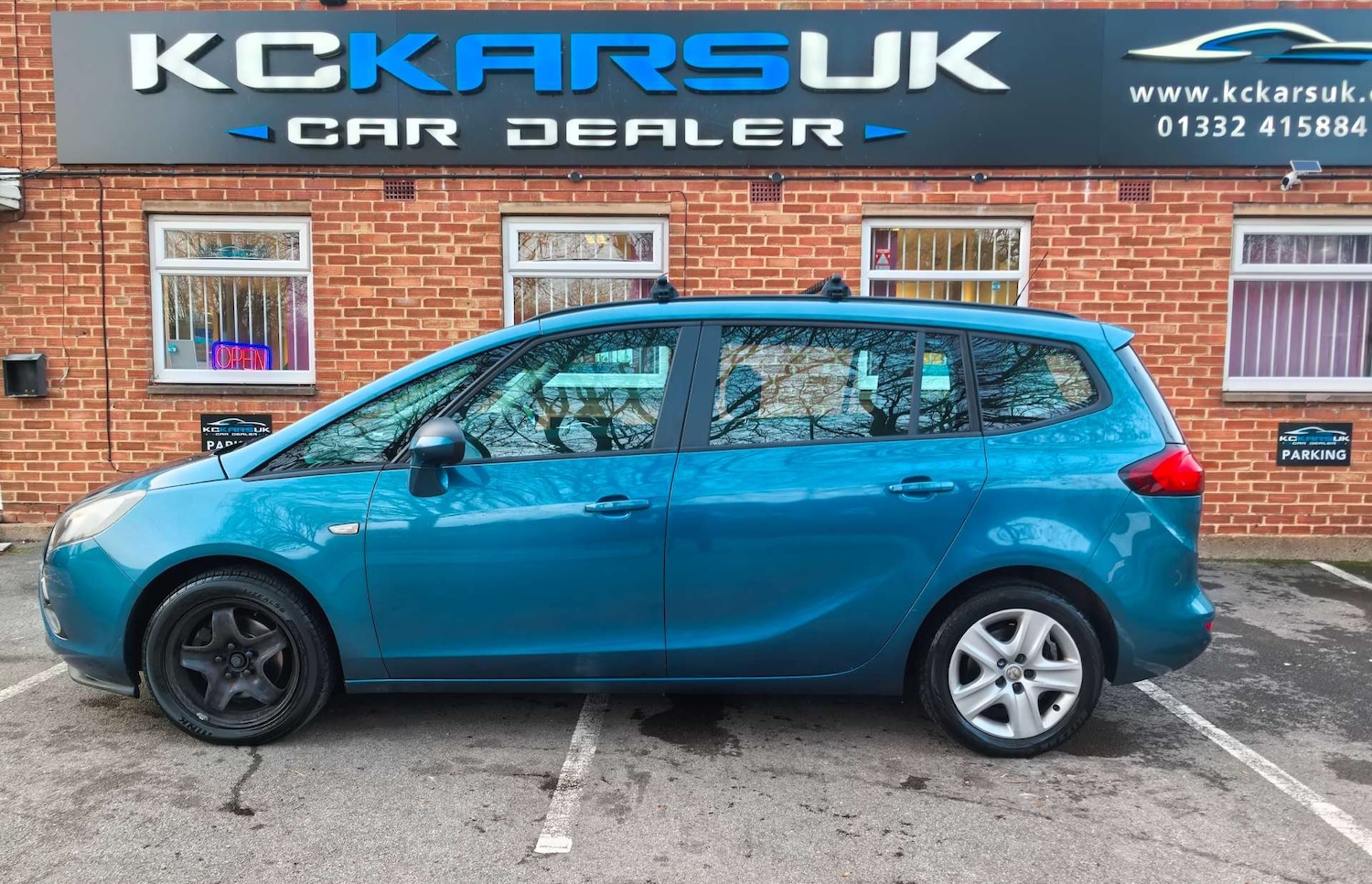 Used Vauxhall Zafira Tourer 2013 for sale - 77393363: Photo 83